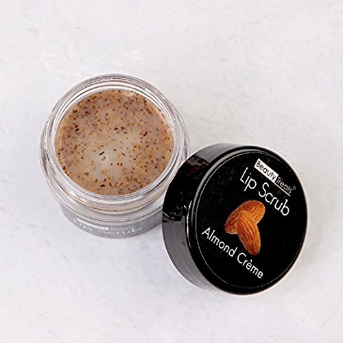 Lip Scrub With Antioxidants and Vitamin