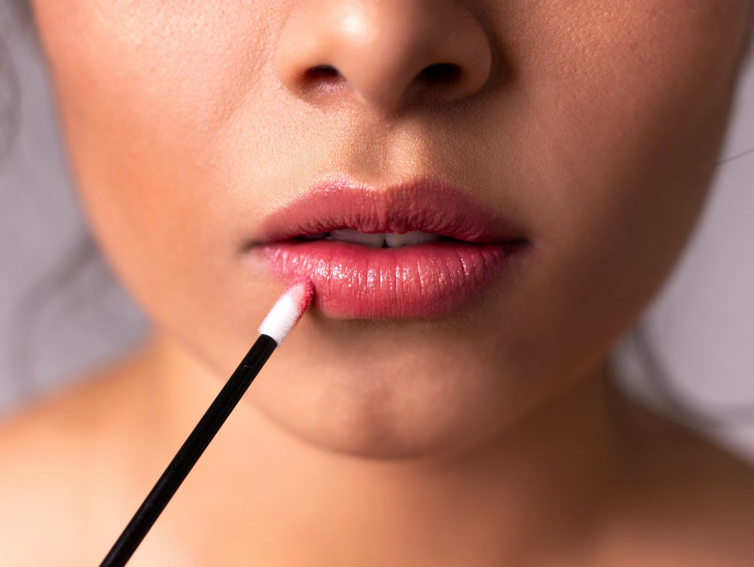 Natural-lip-balms-for-soft-lips-by-GlowTaleBeauty
