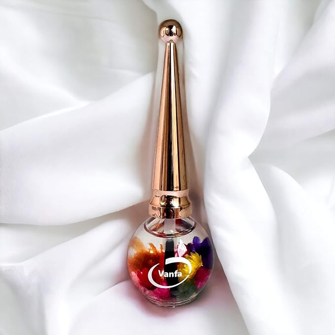 Cuticle Oil infused with real